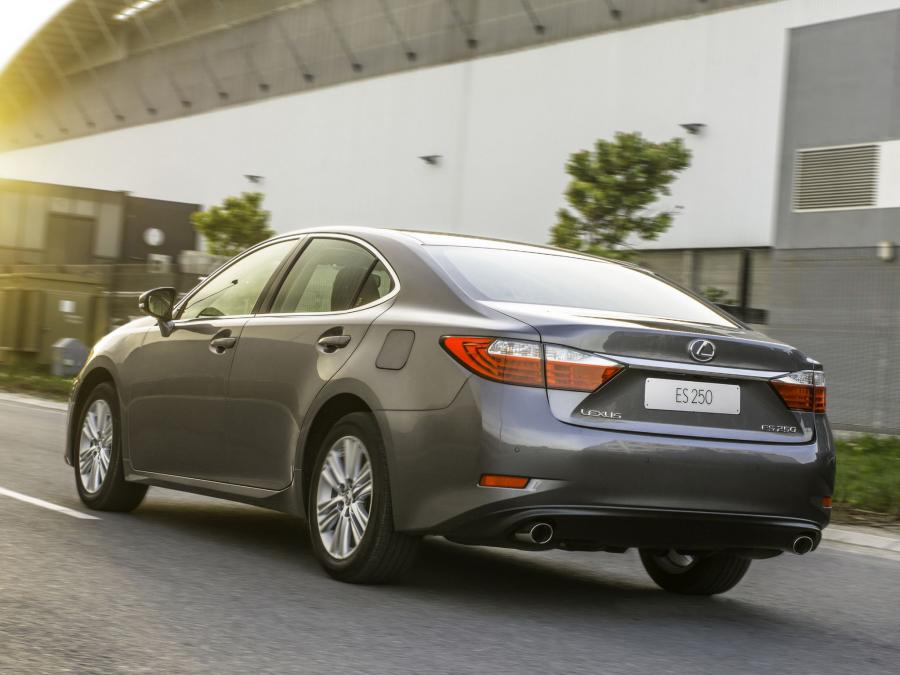  Lexus ES250 2013 года  (ZA) (фото 10 из 30)